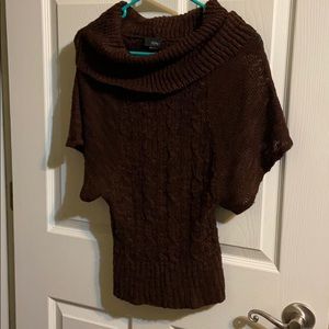 Light weight sweater